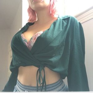 Beautiful emerald green 80s style crop top